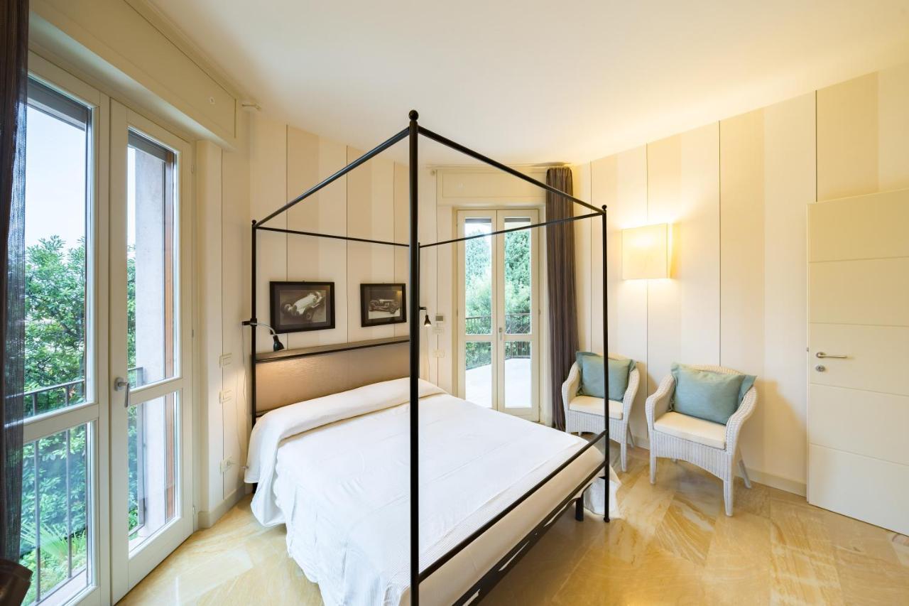 Апартаменты Residenza Al Vittoriale - By Host4U Гардоне Ривьера Экстерьер фото